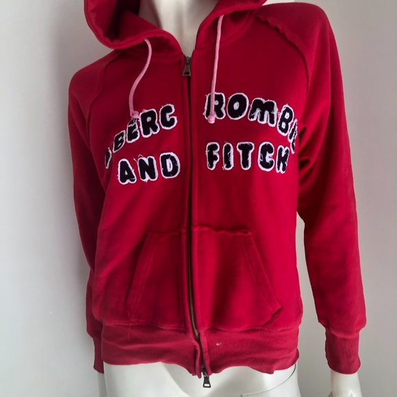 Abercrombie & Fitch Red Hood - Picture 4 of 5